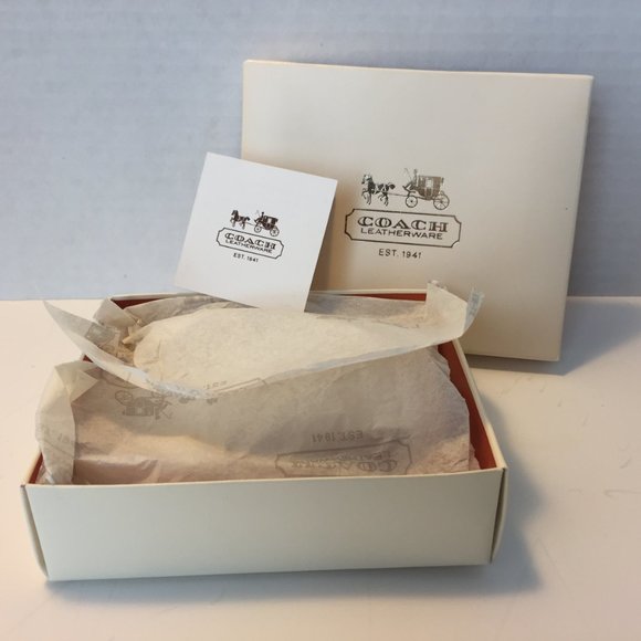 🐎🌸🖤COACH Silver/Pink Poppy Bangle🖤🌸🐎 - Picture 4 of 4